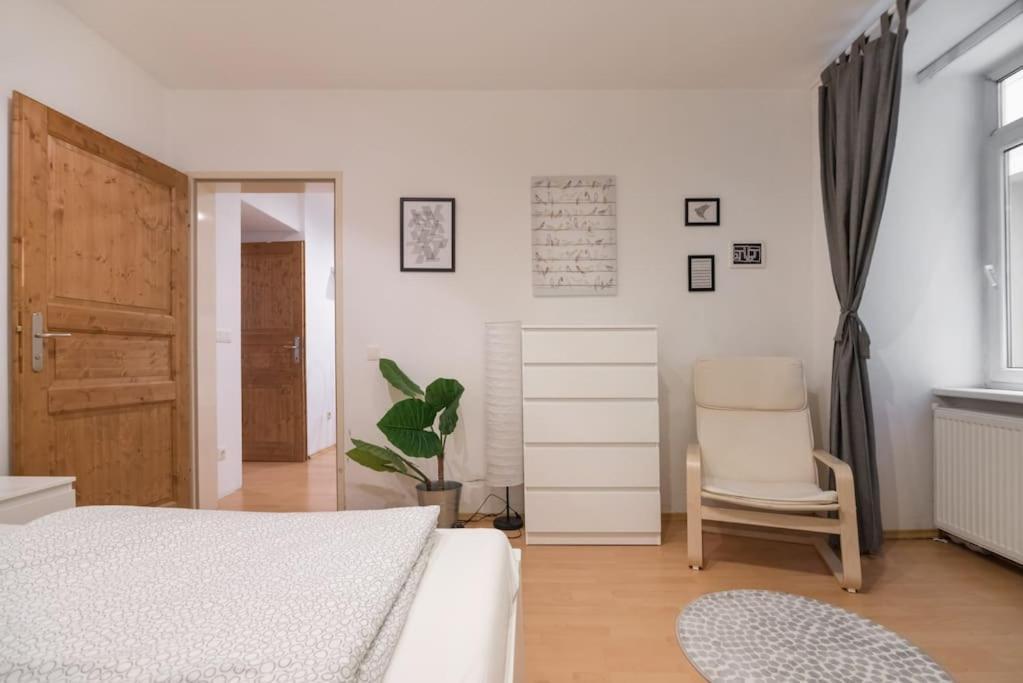 Spacious Central Apartment Wina Bagian luar foto